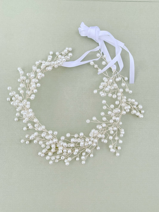 Luxury Pearl Hair Wreath