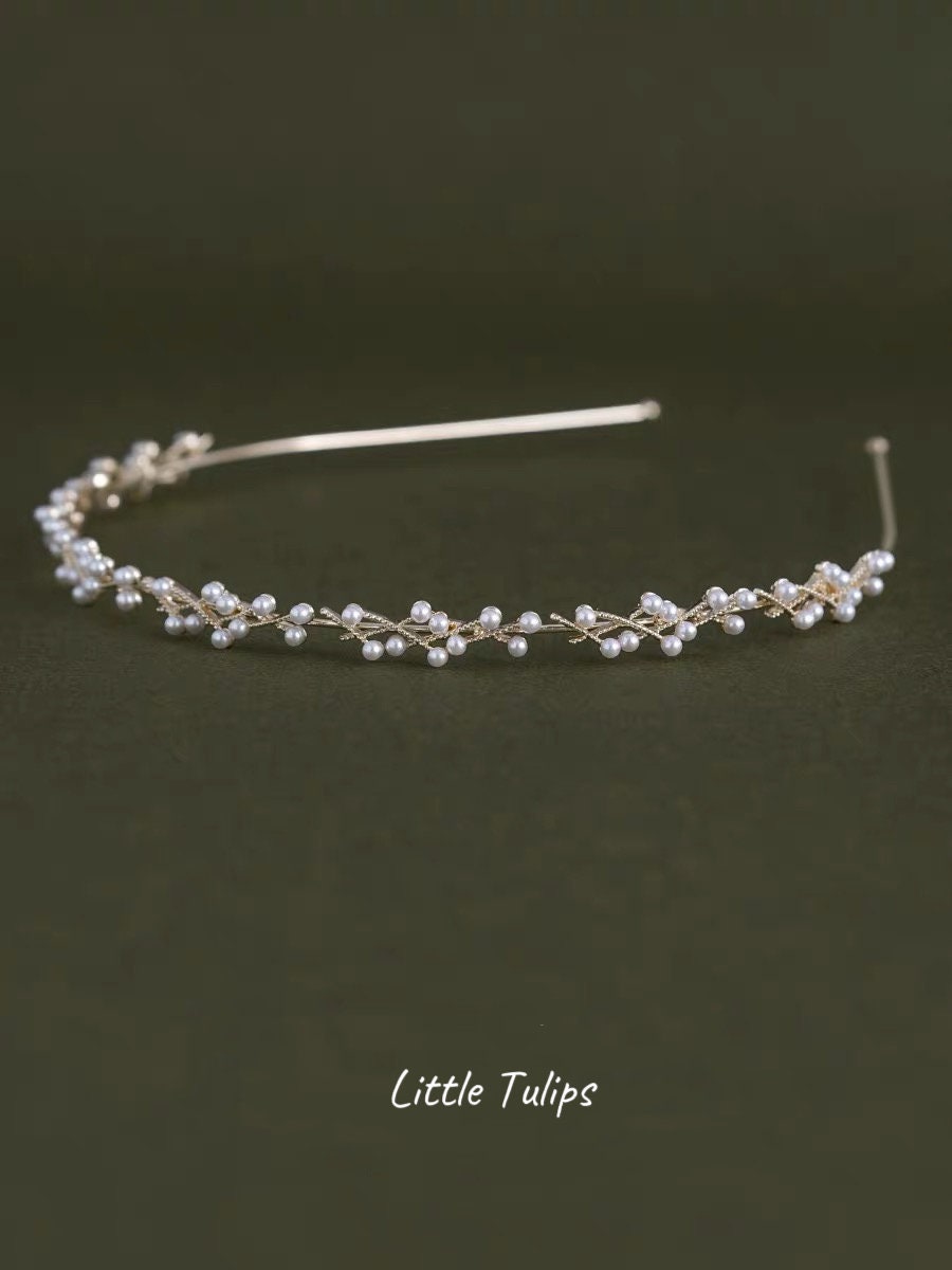 Champagne gold pearl thin headband